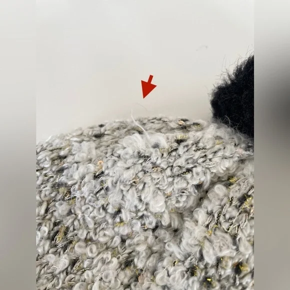 Express Knit Beanie Pom Pom Hat One Size fits most - Picture 7 of 12